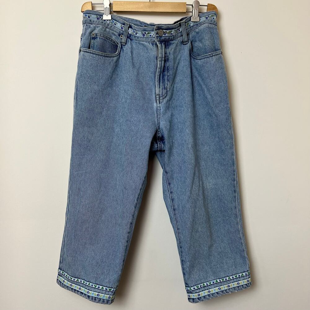 Vintage 90s No Boundaries Cropped Denim Capris Blue Floral Trim Jeans Large 13